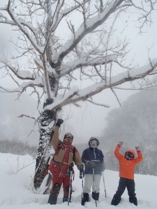 雪遊び満喫スノーシューツアー.jpg