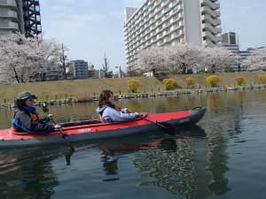 130328スカイツリーロングカヌー (15).jpg