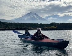 11月23日　本栖湖カヌーツアーのイメージ